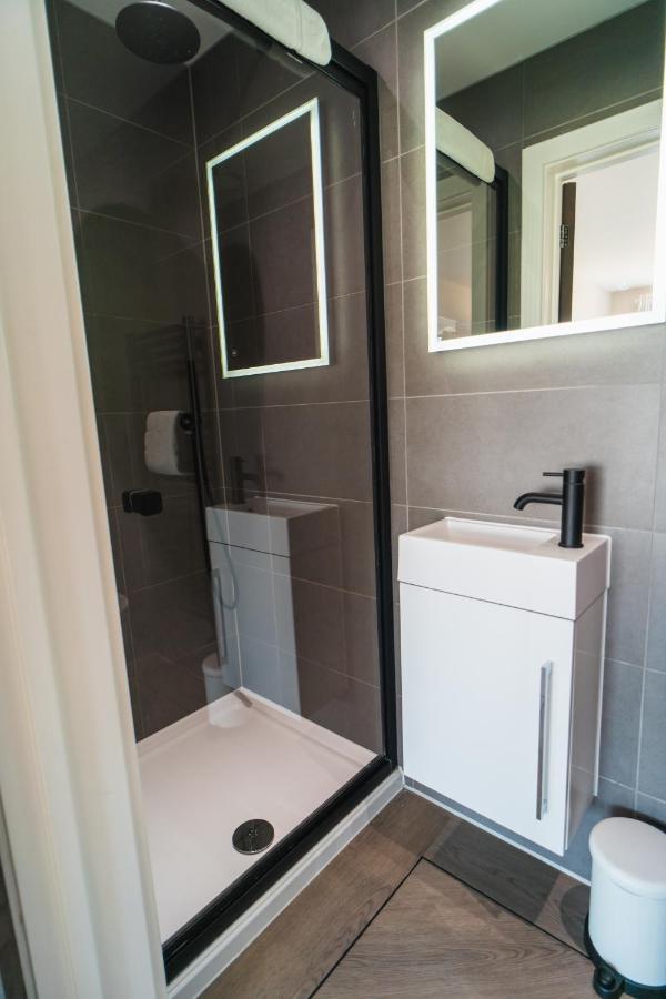 Beautiful Two Bedroom Harbour Side Apartment Poole Exteriér fotografie