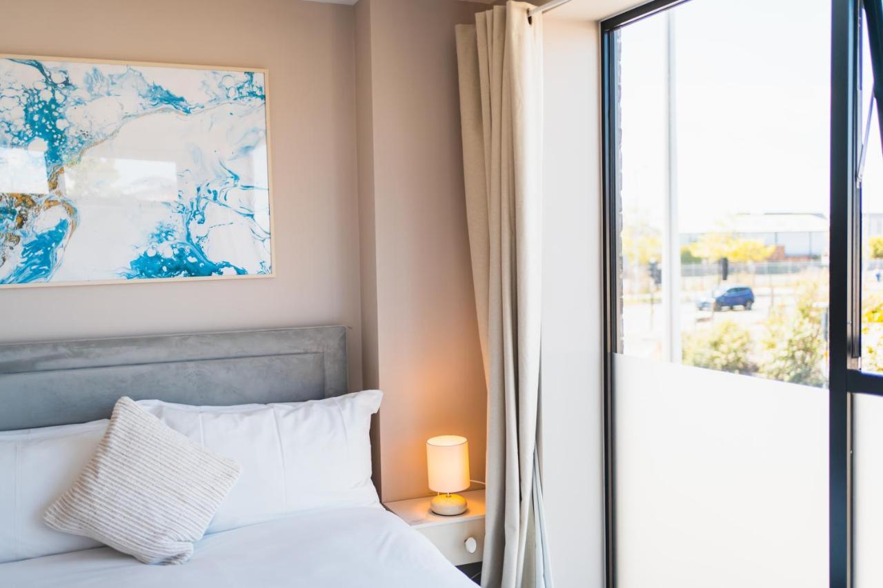 Beautiful Two Bedroom Harbour Side Apartment Poole Exteriér fotografie