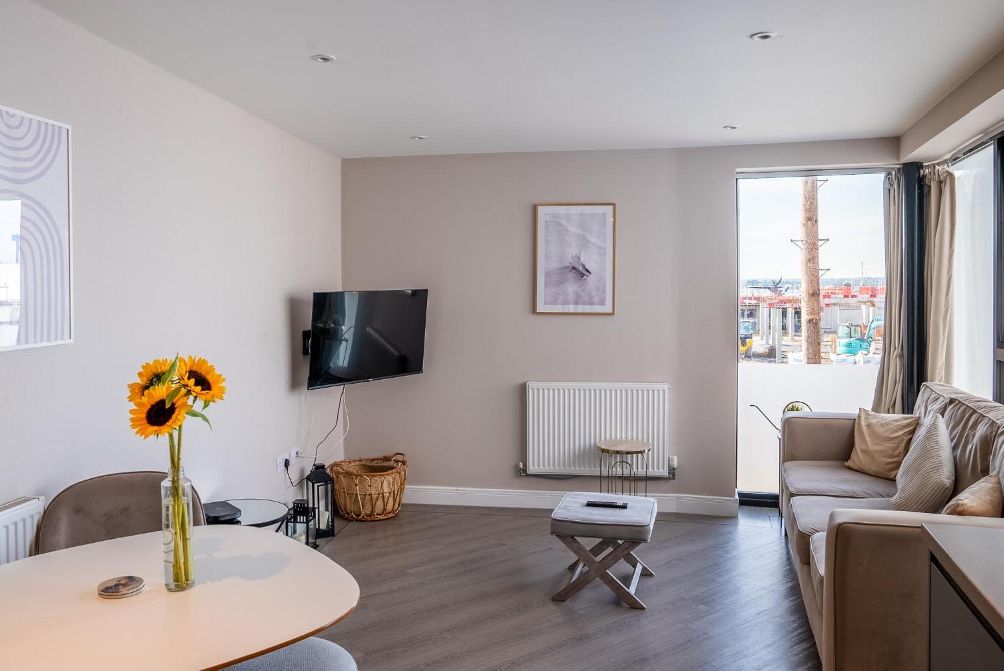 Beautiful Two Bedroom Harbour Side Apartment Poole Exteriér fotografie