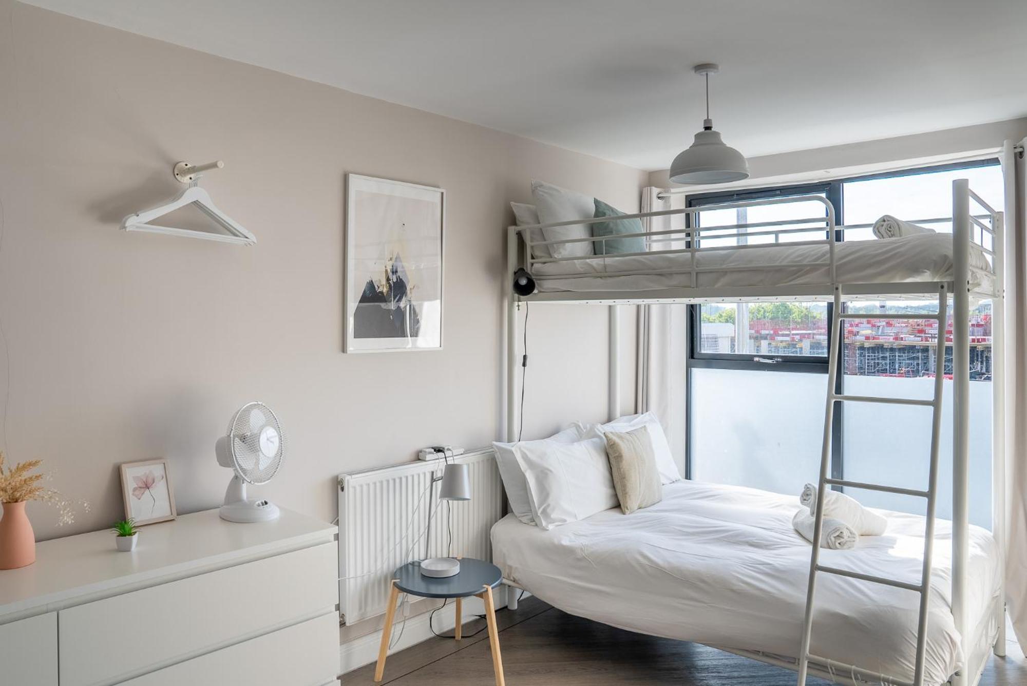 Beautiful Two Bedroom Harbour Side Apartment Poole Exteriér fotografie