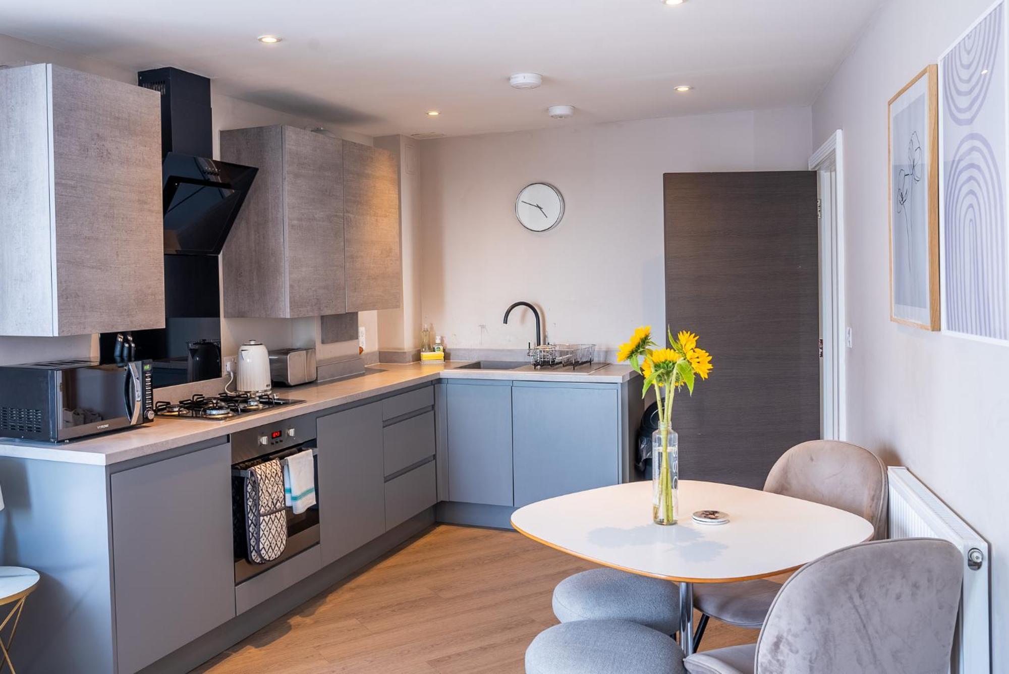 Beautiful Two Bedroom Harbour Side Apartment Poole Exteriér fotografie
